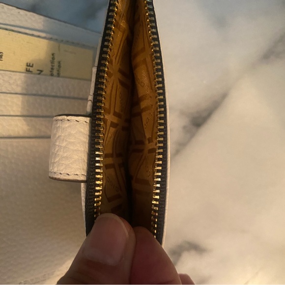 Ladies Small Card  Wallet - Picture 2 of 5